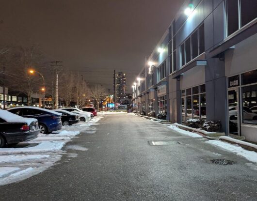 Commercial snow and ice management services