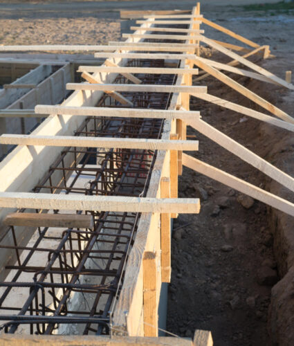 Concrete wall construction in Vancouver