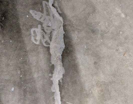 Vancouver Underground Parkade Concrete Crack Treatment